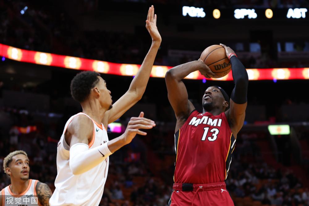 的对战中 的对战中