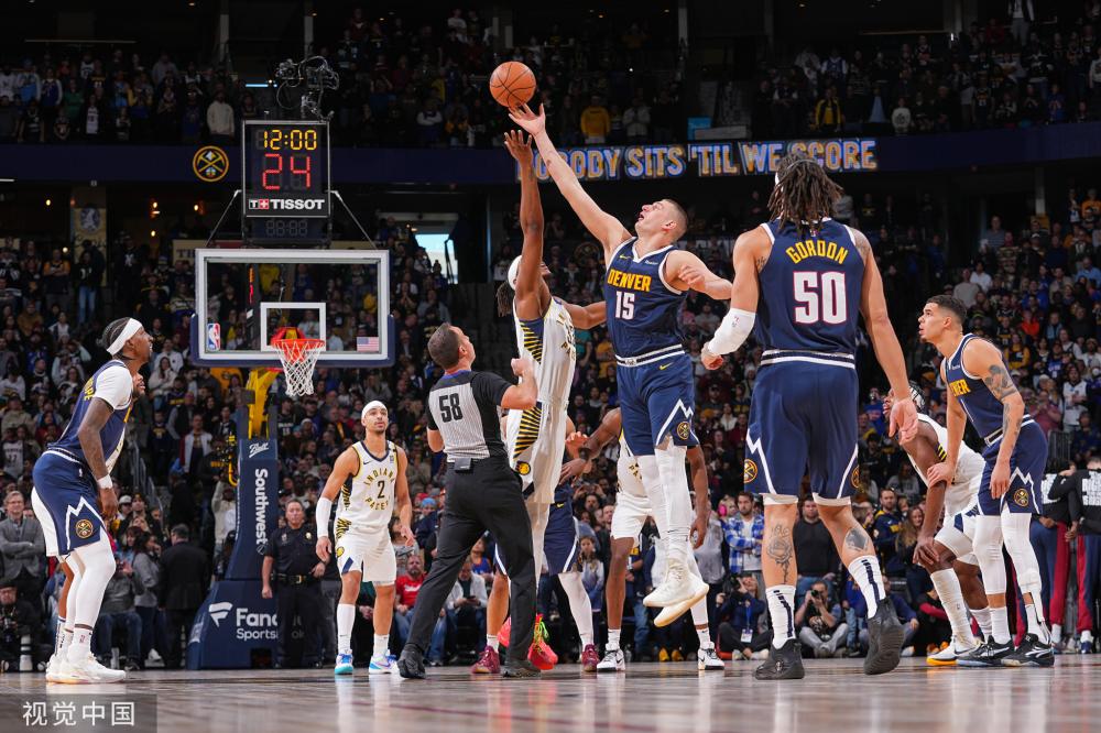 再次吸引了 再次吸引了