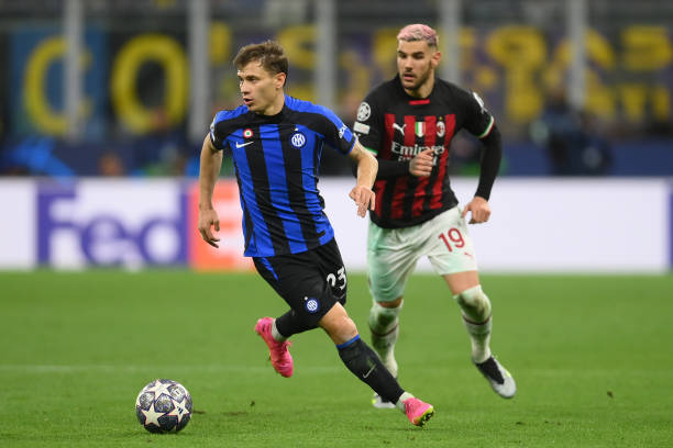 越了国界 越了国界